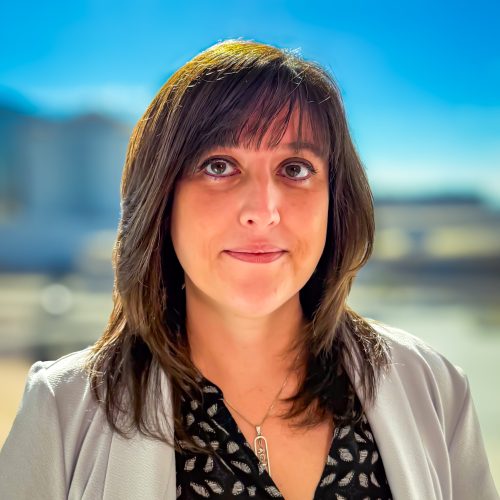 Julia-Sharlow-Headshot_Nov-25-2